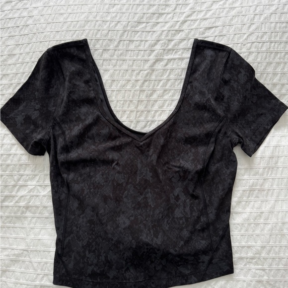 Align Shirt - Picture 1 of 3